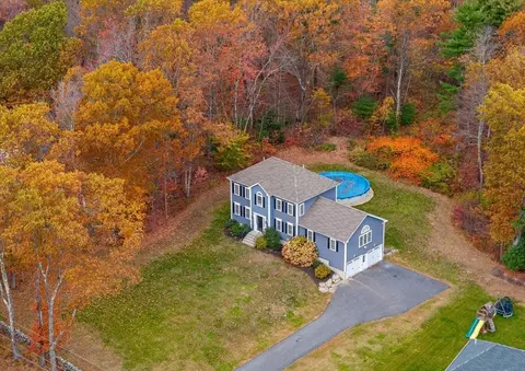 81 Central Tree Rd, Rutland, MA 01543