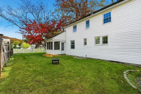 42 Redstone Dr, Springfield, MA 01118 photo 32