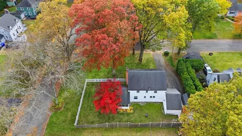 42 Redstone Dr, Springfield, MA 01118 photo 36