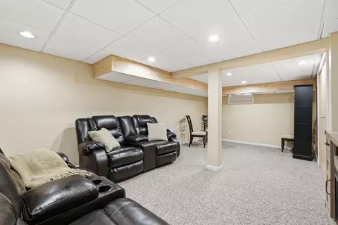 42 Redstone Dr, Springfield, MA 01118 photo 29