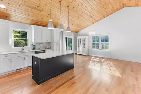 4 Byron Randall Rd, Johnston, RI 02919 photo 17