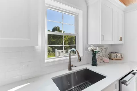 4 Byron Randall Rd, Johnston, RI 02919 photo 16