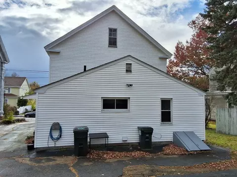 35 Pleasant St, Ware, MA 01082 photo 4