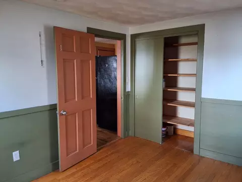 35 Pleasant St, Ware, MA 01082 photo 11