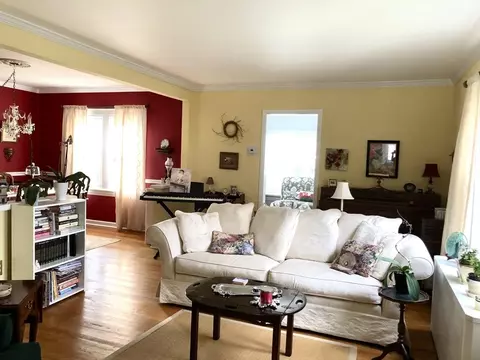 7 Ashbrook St, Springfield, MA 01118 photo 9