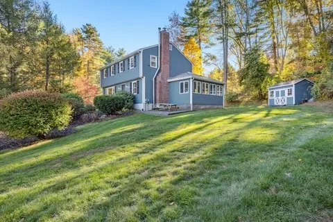 405 Whitney St, Northborough, MA 01532