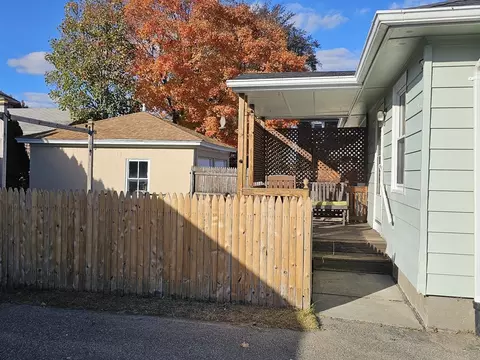 342 Stetson St, Fall River, MA 02720 photo 3
