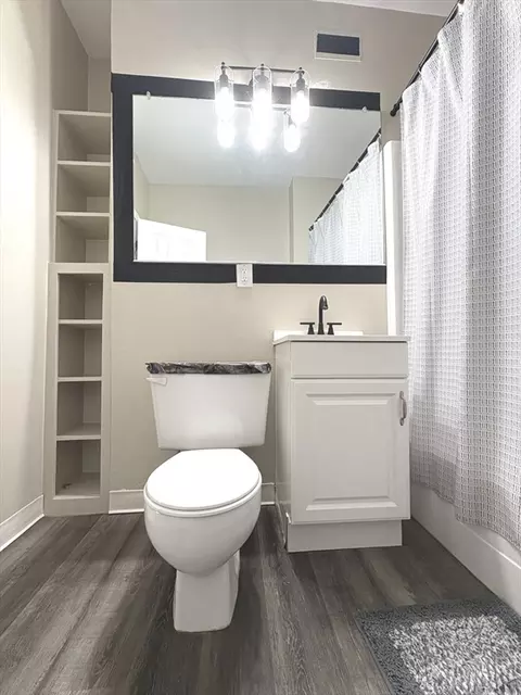 140 Chestnut St #204, Springfield, MA 01103 photo 8