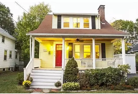 51 Carl St, Newton, MA 02461