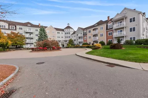 6 Woodman Way #122, Newburyport, MA 01950