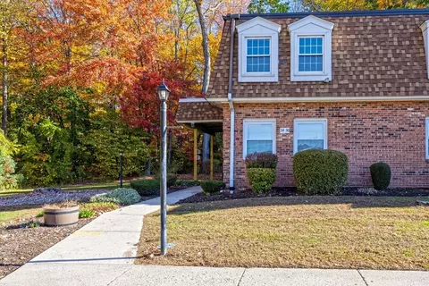 39 W Summit St #36, South Hadley, MA 01075