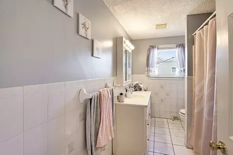 485 Riverside Rd, Springfield, MA 01107 photo 18
