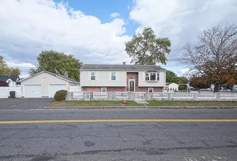 485 Riverside Rd, Springfield, MA 01107 photo 2