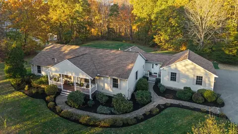 152 Indian Hill St, West Newbury, MA 01985