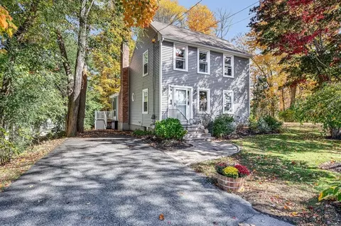 5 Chauncy Cir, Westborough, MA 01581