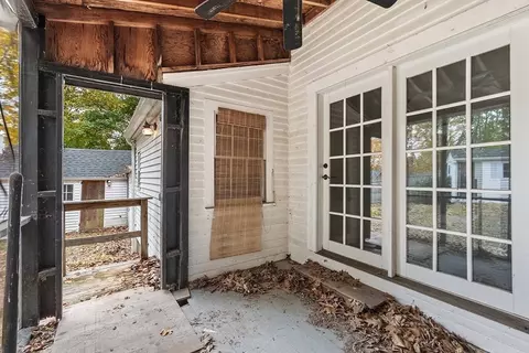 Exterior - 86 School St, Acton, MA 01720 photo 7 of 8