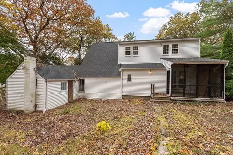 Exterior - 86 School St, Acton, MA 01720 photo 6 of 8