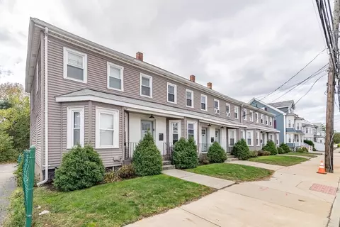 266-274 River St, Waltham, MA 02453