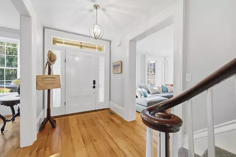 Entry Way - 45 Pleasant St, Marblehead, MA 01945 photo 1 of 5