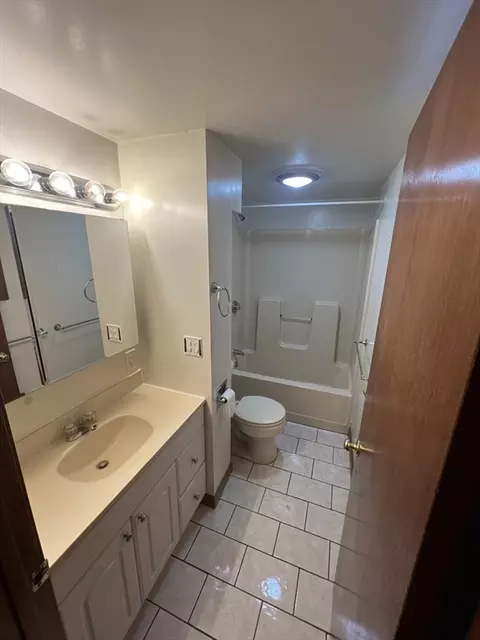 1175 S Main, Fall River, MA 02724 photo 8
