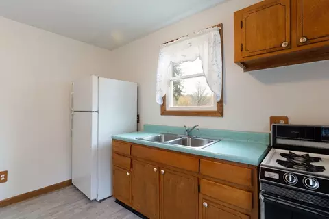 Kitchen - 23 Mill St, Brookfield, MA 01506 photo 3 of 3