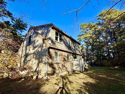 Exterior - 46 Spring Brook Rd, Wellfleet, MA 02667 photo 8 of 9