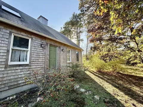 Exterior - 46 Spring Brook Rd, Wellfleet, MA 02667 photo 3 of 9