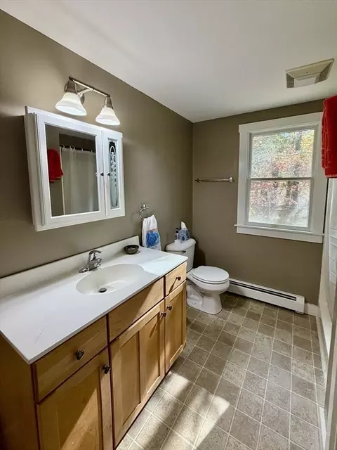Bath - 46 Spring Brook Rd, Wellfleet, MA 02667 photo 1 of 2