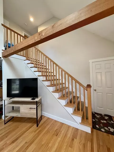 Entry Way - 46 Spring Brook Rd, Wellfleet, MA 02667 photo 1 of 2