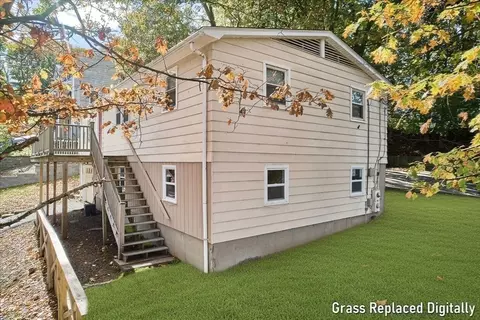 199 Roberts St, Woonsocket, RI 02895 photo 26