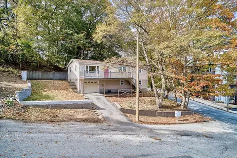 199 Roberts St, Woonsocket, RI 02895 photo 32