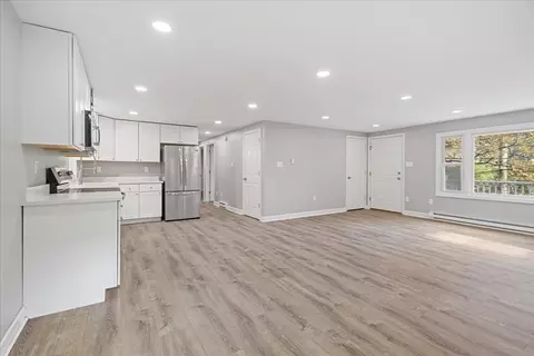 199 Roberts St, Woonsocket, RI 02895 photo 13