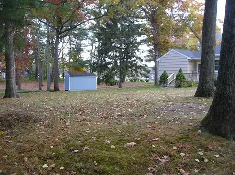598 Elm St E, Raynham, MA 02767 photo 11