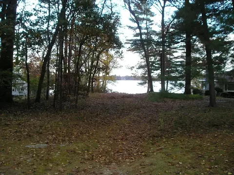 598 Elm St E, Raynham, MA 02767 photo 10