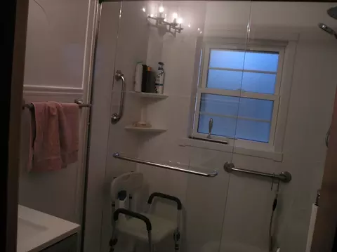 598 Elm St E, Raynham, MA 02767 photo 20