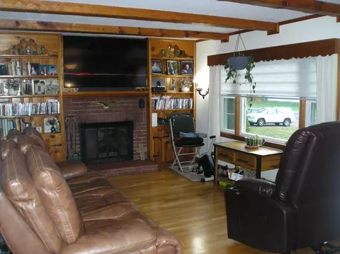 598 Elm St E, Raynham, MA 02767 photo 13