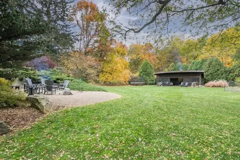 Exterior - 9 Harkness Rd, Pelham, MA 01002 photo 10 of 12