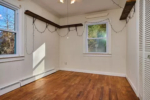 Bedroom - 5 Lownds Ave, Easthampton, MA 01027 photo 1 of 3