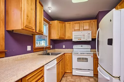 Kitchen - 5 Lownds Ave, Easthampton, MA 01027 photo 1 of 1