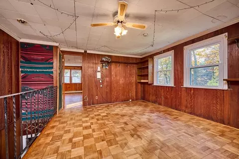 Living - 5 Lownds Ave, Easthampton, MA 01027 photo 4 of 4