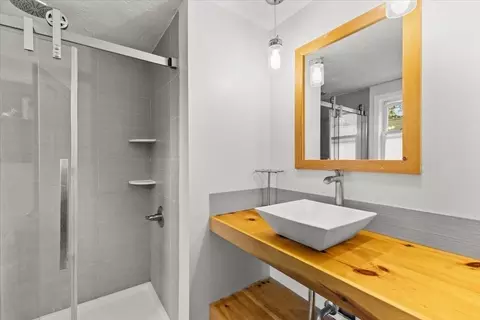 30 Howard Ave, Bourne, MA 02532 photo 16