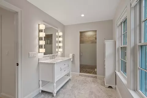 Bath - 18 S Shaker Rd # A, Harvard, MA 01451 photo 2 of 5