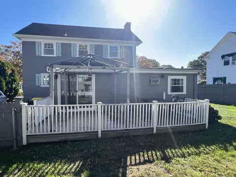 26 Goddard St, Fall River, MA 02720 photo 6