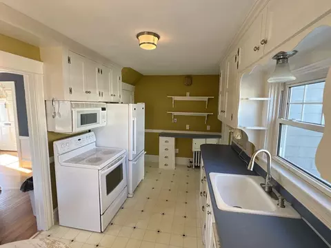 26 Goddard St, Fall River, MA 02720 photo 17