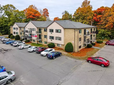 307 Pawtucket Blvd #13, Lowell, MA 01854