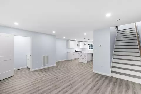Entry Way - 79 Hunter #NA, Fall River, MA 02721 photo 1 of 3