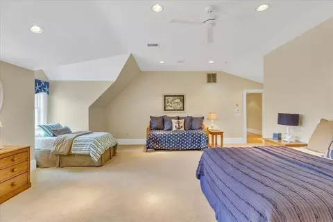 Bedroom - 220 Dunrobin Rd, Mashpee, MA 02649 photo 1 of 4