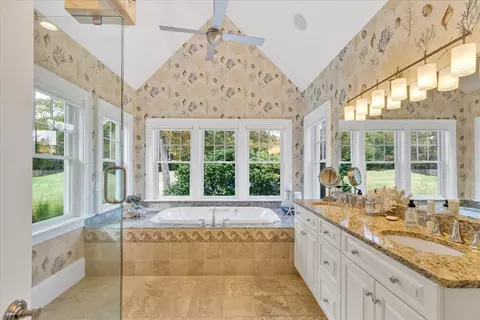 Bath - 220 Dunrobin Rd, Mashpee, MA 02649 photo 1 of 1