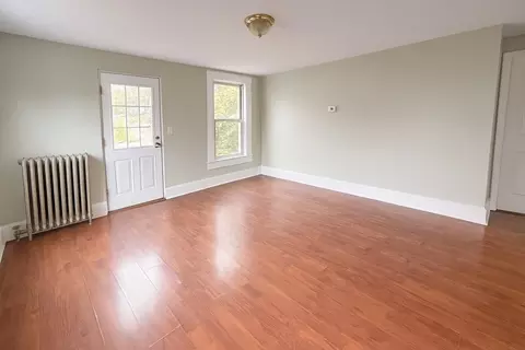 Living - 65 School St, Gardner, MA 01440 photo 4 of 4