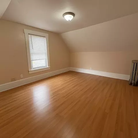 Bedroom - 65 School St, Gardner, MA 01440 photo 3 of 5